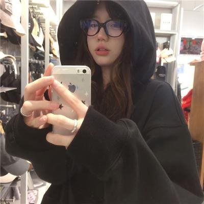 新婚夜，妻子要和白月光洞房